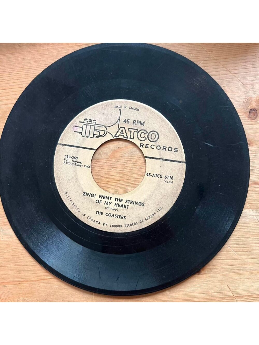 The Coasters - Zing! went the Strings of my Heart/Yakety Yak 45rpm VG+ R10